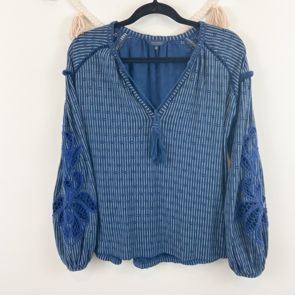 Lucky Brand Blue Eyelet Stripe Peasant Blouse XS - Picture 4 of 9